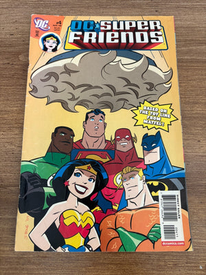 DC Super Friends # 4 FN Comic Book Batman Superman Flash Aquaman 13 J464
