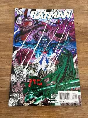 Batman # 709 NM 1st Print DC Comic Book Joker Robin Gotham 12 J457