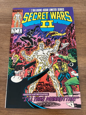 Secret Wars 2 # 2 VF Marvel Comic Book Beyonder Spider-Man 6 J479