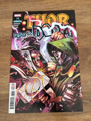 Thor # 32 LGY 758 NM 1st Print Marvel Comic Book Dr. Doom Cover 5 J481