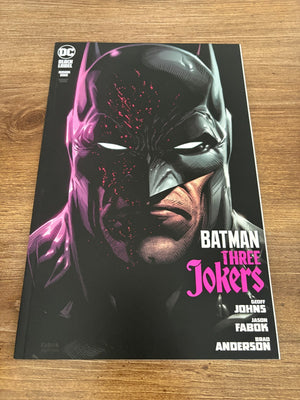Batman Three Jokers # 1 NM Variant Cover DC Comic Book Geoff Johns Fabok 19 J479