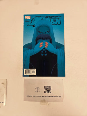 Astonishing X-Men #2 NM Marvel Comic Books White Queen Cyclops 4 HH136