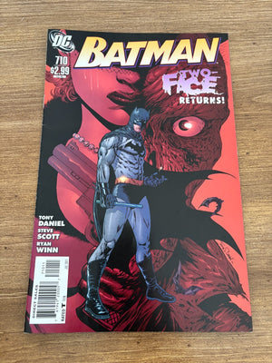 Batman # 710 NM- 1st Print DC Comic Book Joker Robin Gotham 12 J457